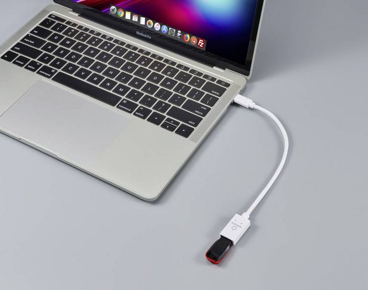Produktbild: Renkforce USB-C&reg; Adapter [1x USB-C&reg; 5Gbps - 1x USB 3.2 Gen 1 Buchse A (USB 3.0)] 0.20 m verdrillte Paare