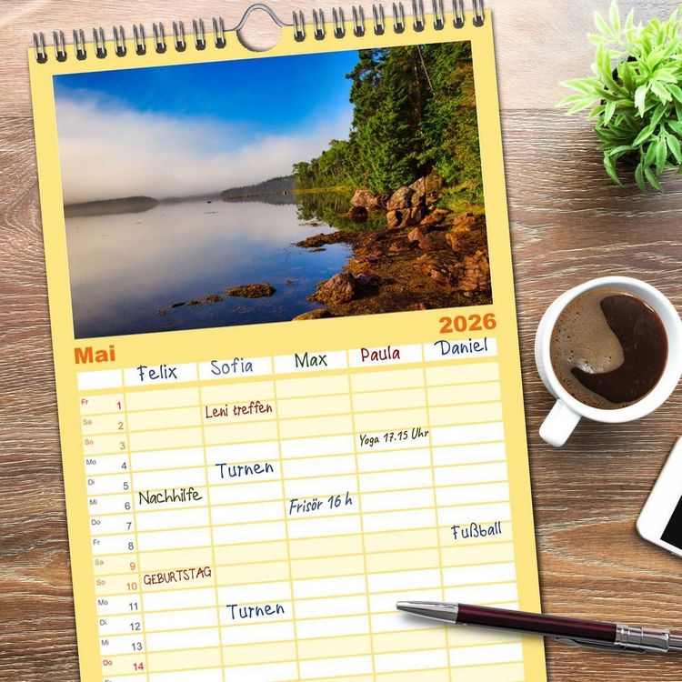 Produktbild: Familienplaner 2026 - Neufundland - wilde Sch&ouml;nheit im Atlantik mit 5 Spalten (Wandkalender, 21 x 45 cm) CALVENDO
