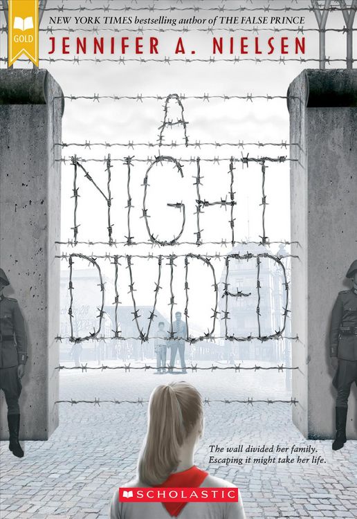 Produktbild: A Night Divided (Scholastic Gold)
