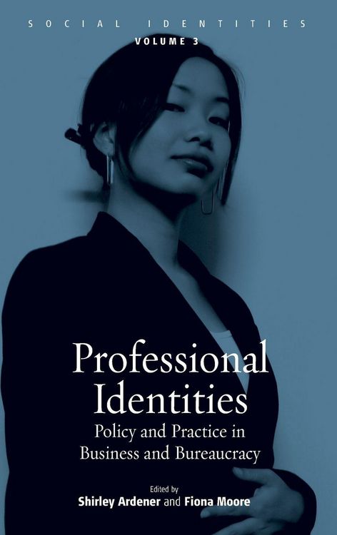 Produktbild: Professional Identities