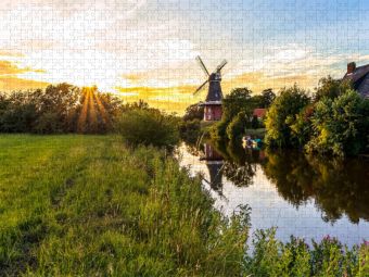 Produktbild: CALVENDO Puzzle Greetsieler Gr&uuml;ne M&uuml;hle im Sonnenuntergang | 1000 Teile Lege-Gr&ouml;&szlig;e 64x48cm Foto-Puzzle f&uuml;r gl&uuml;ckliche Stunden