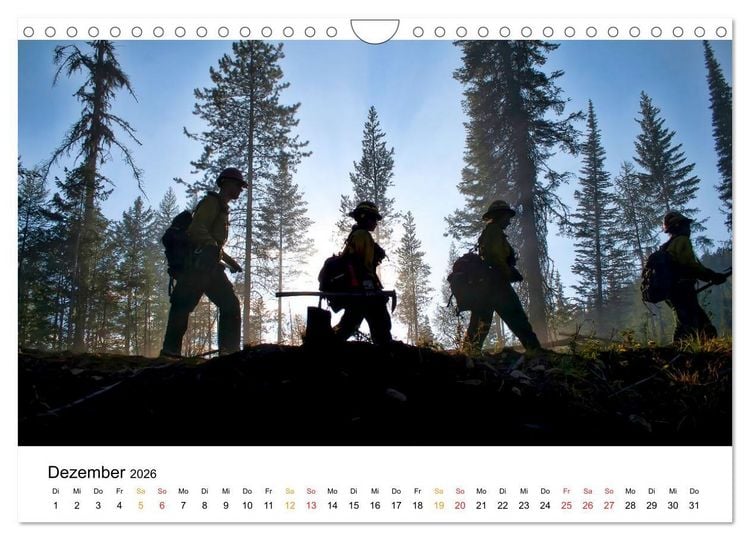 Produktbild: Firefighters - wenn die Erde brennt (Wandkalender 2026 DIN A4 quer), CALVENDO Monatskalender