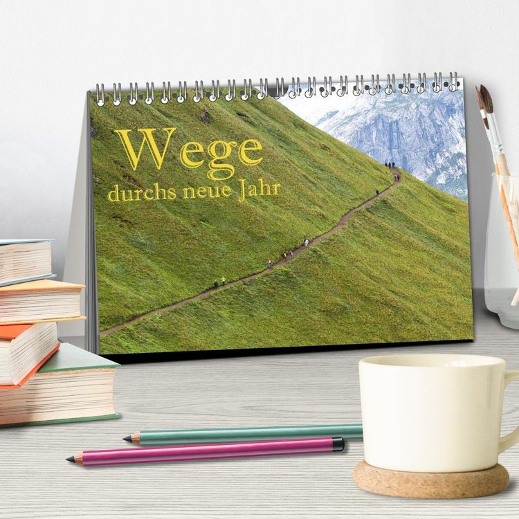 Produktbild: Wege durchs neue Jahr (Tischkalender 2026 DIN A5 quer), CALVENDO Monatskalender