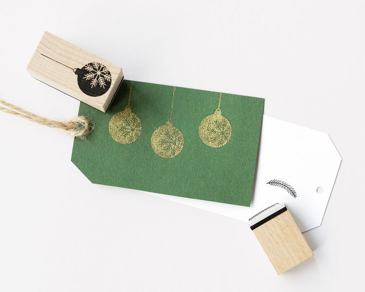 Produktbild: Folia Holzstempel-Set CHRISTMAS, inkl. 10 Holzstempel und 2 Stempelkissen