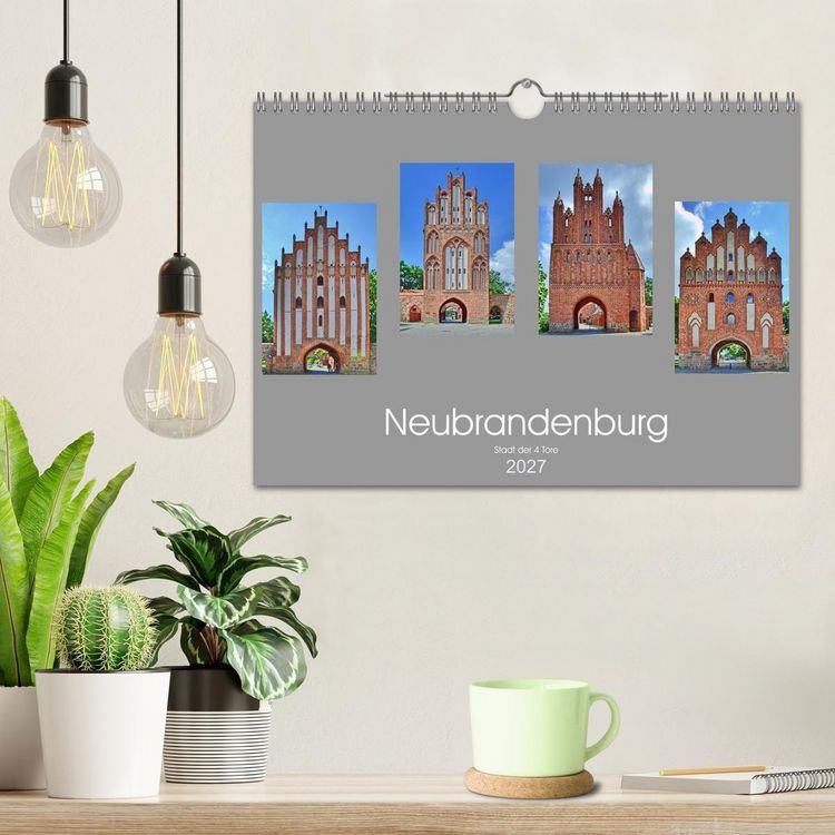 Produktbild: Neubrandenburg - Stadt der 4 T&uuml;rme (Wandkalender 2027 DIN A4 quer), CALVENDO Monatskalender