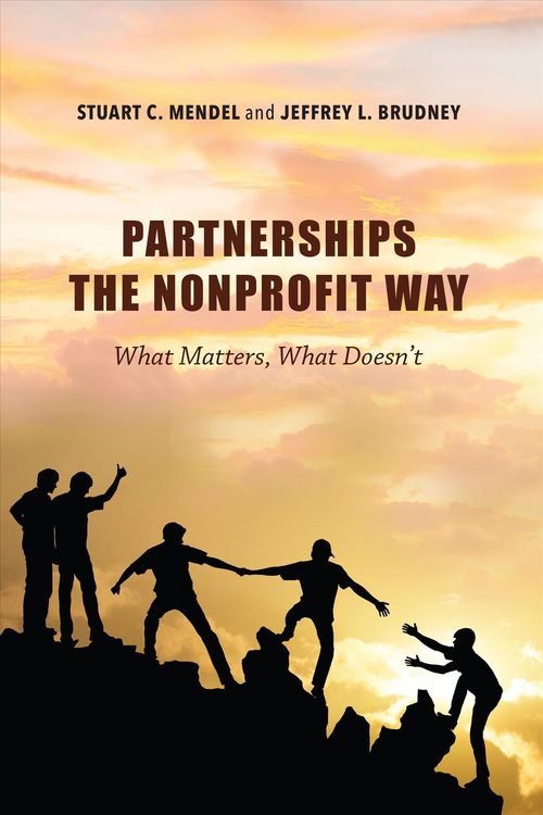 Produktbild: Partnerships the Nonprofit Way