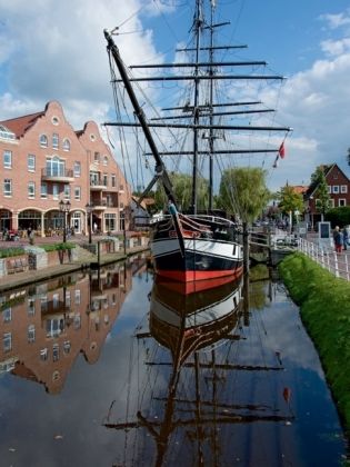 Produktbild: CALVENDO Puzzle Brigg "Frederike von Papenburg" | 1000 Teile Lege-Gr&ouml;&szlig;e 64x48cm Foto-Puzzle f&uuml;r gl&uuml;ckliche Stunden
