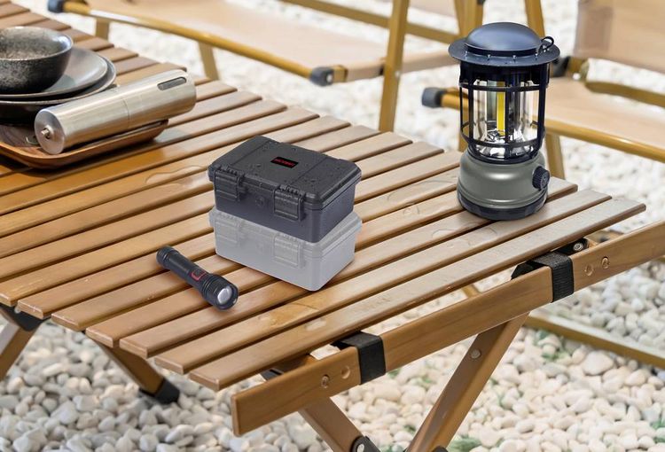 Produktbild: VOLTCRAFT Outdoor Akku-/Batteriekoffer 15x Baby (C) (L x B x H) 18 x 13.5 x 7.5cm