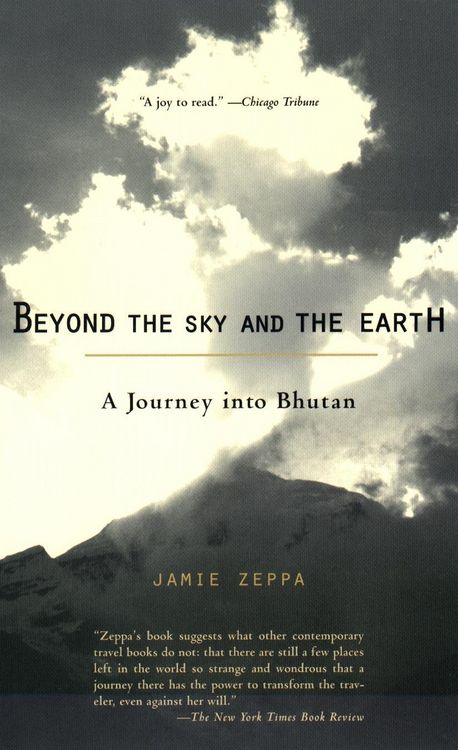 Produktbild: Beyond the Sky and the Earth