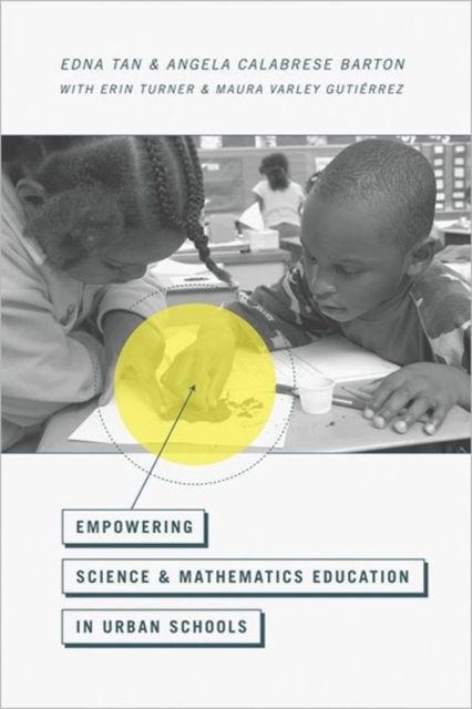 Produktbild: Empowering Science & Mathemati