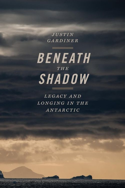 Produktbild: Beneath the Shadow
