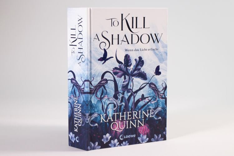Produktbild: To Kill A Shadow (Die verfluchten Lande, Band 1)
