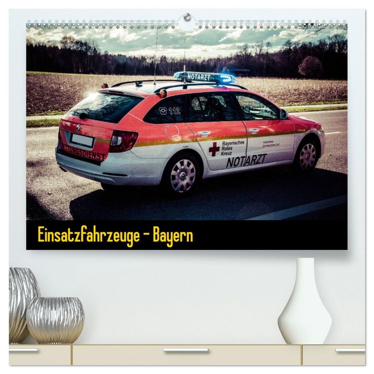 Produktbild: Einsatzfahrzeuge - Bayern (hochwertiger Premium Wandkalender 2026 DIN A2 quer), Kunstdruck in Hochglanz