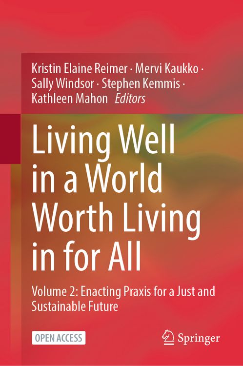 Produktbild: Living Well in a World Worth Living in for All