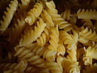 Produktbild: CALVENDO Puzzle Fusilli | 1000 Teile Lege-Gr&ouml;&szlig;e 64x48cm Foto-Puzzle f&uuml;r gl&uuml;ckliche Stunden