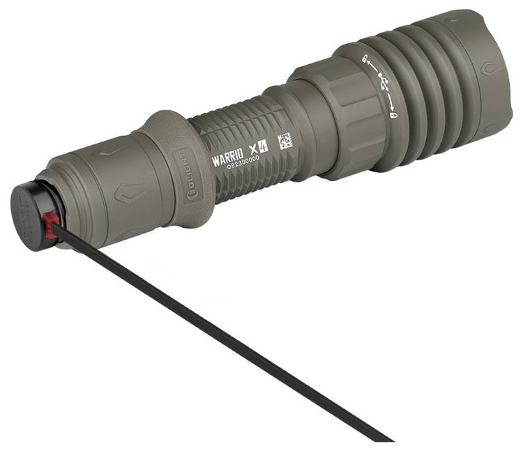 Produktbild: OLight LED Taschenlampe 2600lm 8h 249g