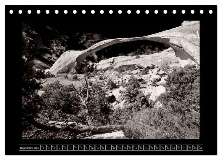 Produktbild: USA - 4000 Meilen S&uuml;dwest Hommage an die gro&szlig;en SW-Fotografen Amerikas (Tischkalender 2026 DIN A5 quer), CALVENDO Monatskalender