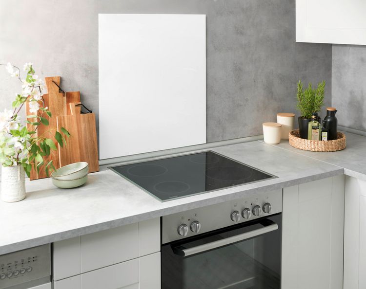 Produktbild: Glasr&uuml;ckwand Wei&szlig; 60 x 70 cm, Spritzschutz f&uuml;r Herd oder Sp&uuml;le