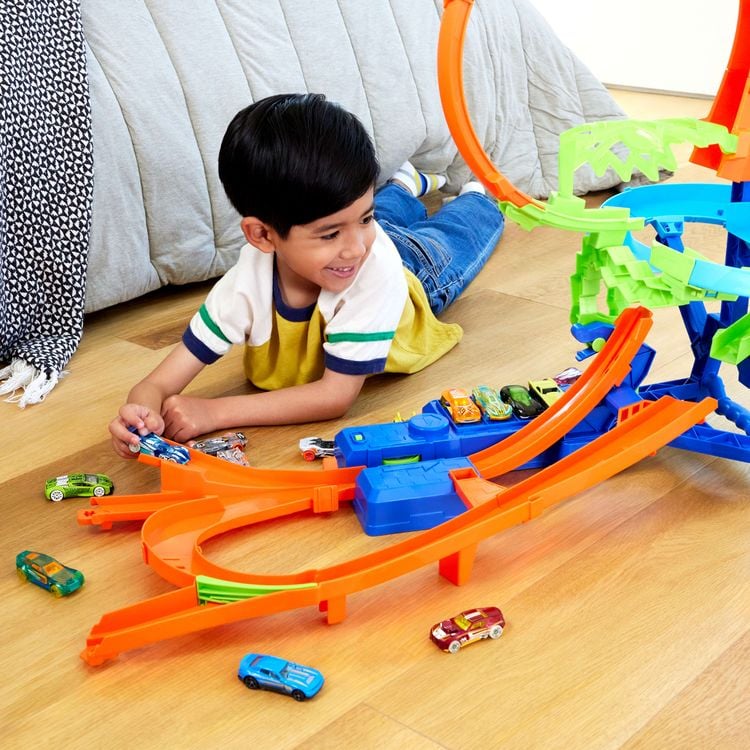 Produktbild: Hot Wheels Unendliche Crash-Action