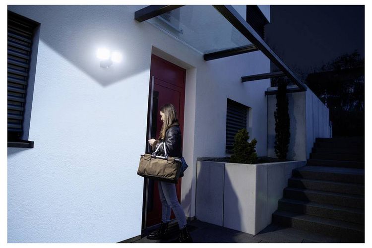 Produktbild: Brennenstuhl brennenstuhl&reg;Connect 1179060020 LED-Au&szlig;enstrahler 36W Leuchtfarben: Wei&szlig;
