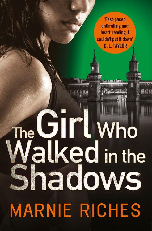 Produktbild: The Girl Who Walked in the Shadows