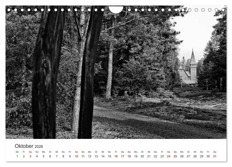 Produktbild: Wachgek&uuml;sst - Vom Zauber der Vergangenheit - S&uuml;dwestkirchhof Stahnsdorf (Wandkalender 2026 DIN A4 quer), CALVENDO Monatskalender