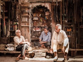 Produktbild: CALVENDO Puzzle Schirmflicker in Jodhpur, Rajasthan, Indien | 1000 Teile Lege-Gr&ouml;&szlig;e 64x48cm Foto-Puzzle f&uuml;r gl&uuml;ckliche Stunden