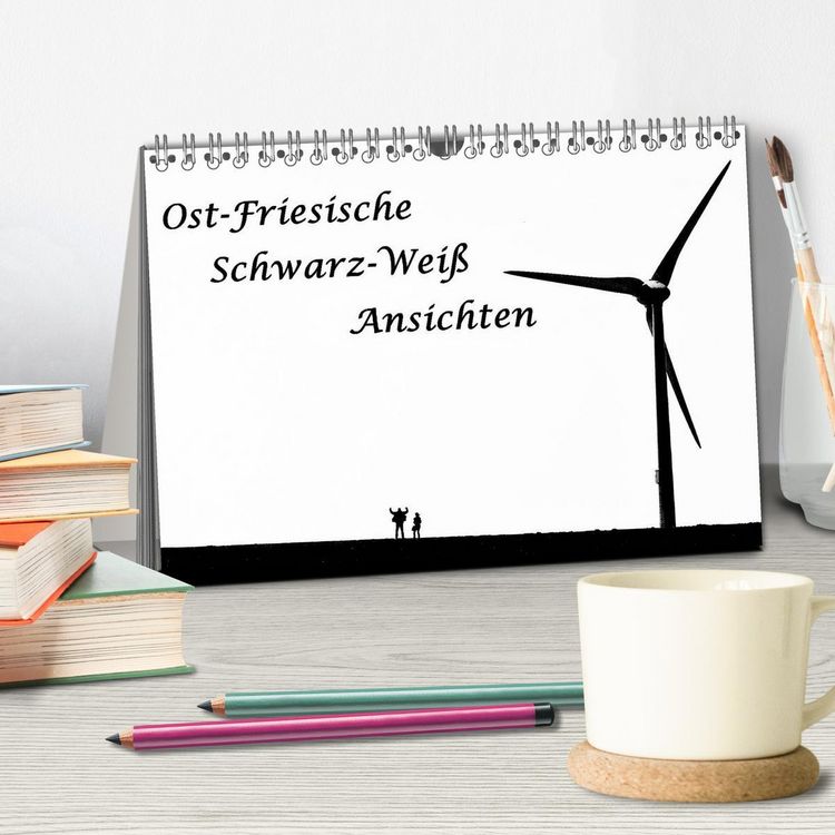 Produktbild: Ost-Friesische Schwarz-Wei&szlig;-Ansichten (Tischkalender 2026 DIN A5 quer), CALVENDO Monatskalender