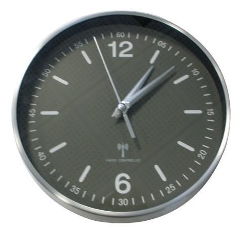 Produktbild: TFA Analoge Funk-Wanduhr mit Aluminium-Rahmen