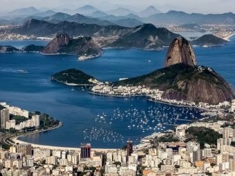 Produktbild: CALVENDO Puzzle Traumblick vom Corcovado Rio de Janeiro 1000 Teile Puzzle quer | 1000 Teile Lege-Gr&ouml;&szlig;e 64 &times; 48 cm Foto-Puzzle f&uuml;r gl&uuml;ckliche Stunden