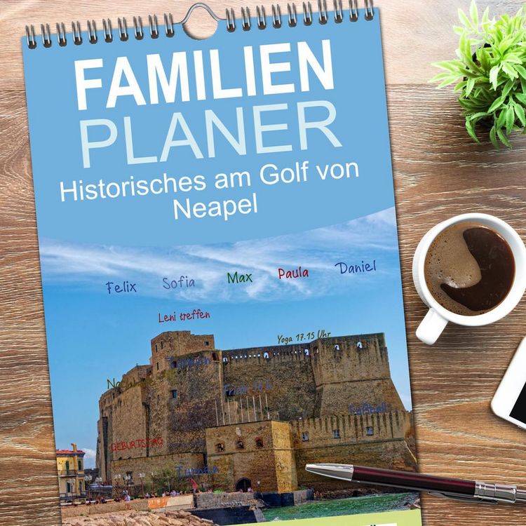 Produktbild: Familienplaner 2026 - Historisches am Golf von Neapel mit 5 Spalten (Wandkalender, 21 x 45 cm) CALVENDO