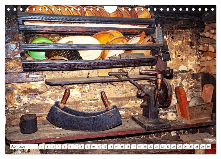 Produktbild: Tiroler Bauernh&ouml;fe Mal urig, mal feudal (Wandkalender 2026 DIN A4 quer), CALVENDO Monatskalender