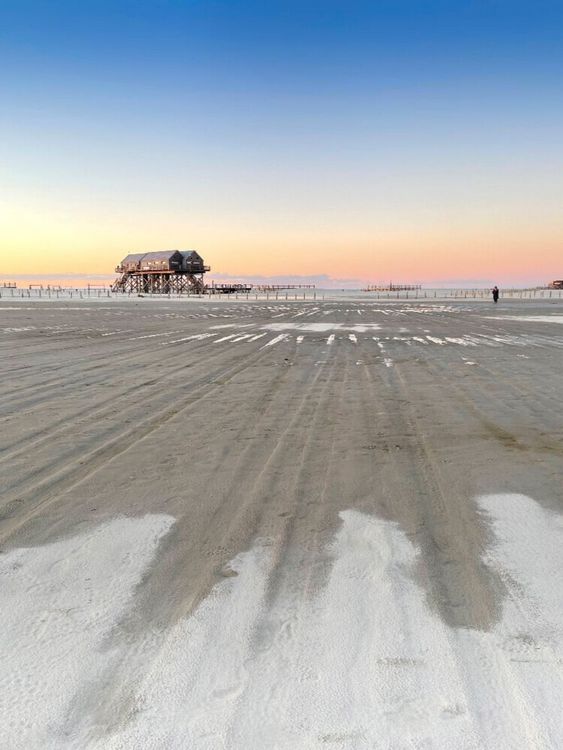 Produktbild: CALVENDO Puzzle Schnee am Ordinger Strand | 1000 Teile Lege-Gr&ouml;&szlig;e 64x48cm Foto-Puzzle f&uuml;r gl&uuml;ckliche Stunden