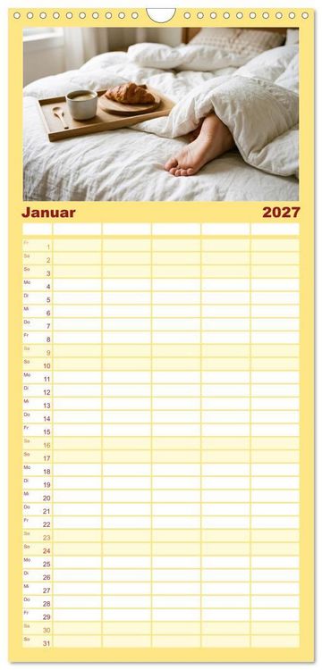 Produktbild: Familienplaner 2027 - Unten Ohne - Barfu&szlig; durchs Jahr mit 5 Spalten (Wandkalender, 21 x 45 cm) CALVENDO