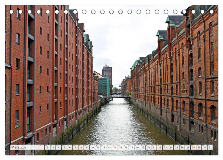Produktbild: Hamburg mit Hafengeburtstag (Tischkalender 2026 DIN A5 quer), CALVENDO Monatskalender