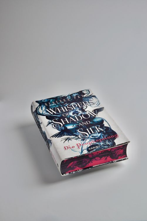Produktbild: Whispers of Shadow and Silk (Band 1) &ndash; Die Prophezeiung