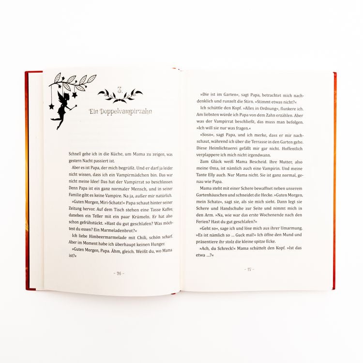 Produktbild: Mirella Manusch − Vorsicht, unser Schulleiter ist ein Vampir!