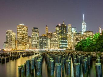 Produktbild: CALVENDO Puzzle Nachtaufnahme von Manhattan Skyline | 1000 Teile Lege-Gr&ouml;&szlig;e 64x48cm Foto-Puzzle f&uuml;r gl&uuml;ckliche Stunden