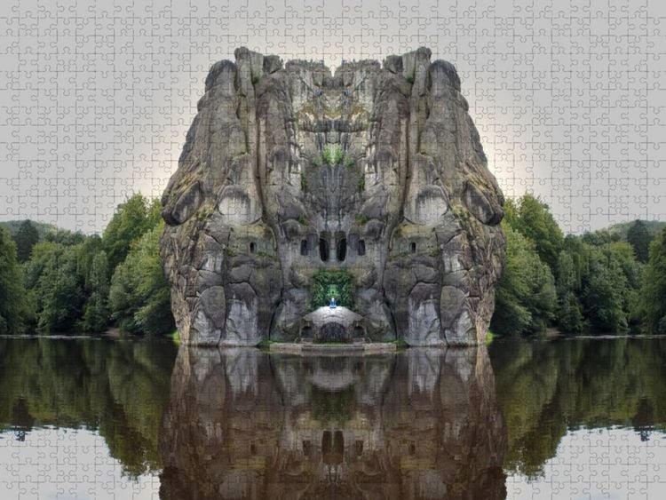 Produktbild: CALVENDO Puzzle Spiegelwelt - die Externsteine | 1000 Teile Lege-Gr&ouml;&szlig;e 64x48cm Foto-Puzzle f&uuml;r gl&uuml;ckliche Stunden