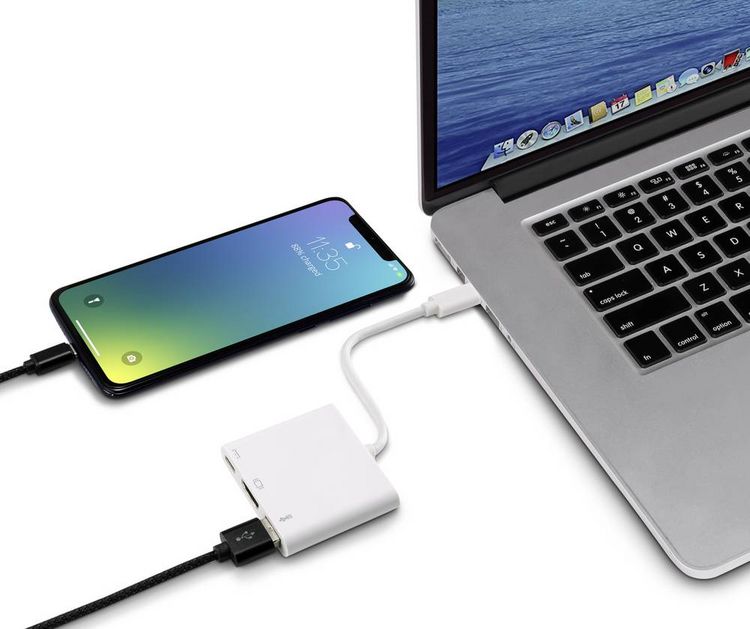 Produktbild: Renkforce RF-4366444 Adapter [1x USB-C&reg; Stecker - 1x HDMI-Buchse, USB 3.2 Gen 1 Buchse A (USB 3.0), USB-C&reg; Buchse] Wei&szlig;