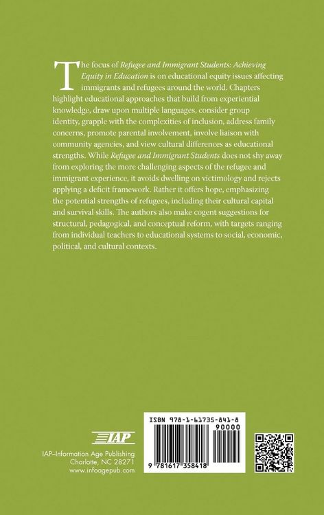 Produktbild: Refugee and Immigrant Students