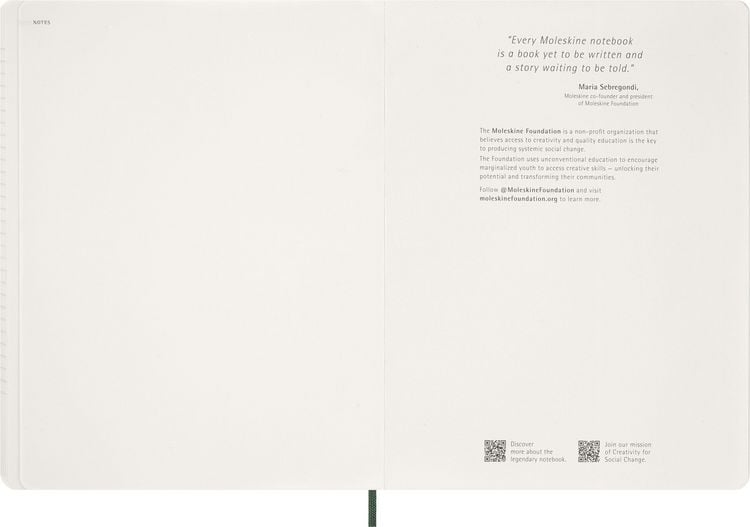 Produktbild: Moleskine 15 Monate Essential Wochenkalender 2026/2027, 1 Wo = 2 Seiten, vertikal, XXL, weicher Einband, Myrtengr&uuml;n