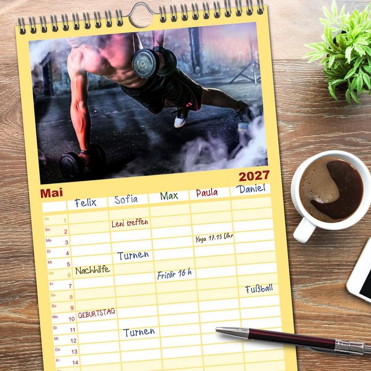 Produktbild: Familienplaner 2027 - Kraftsport mit 5 Spalten (Wandkalender, 21 x 45 cm) CALVENDO