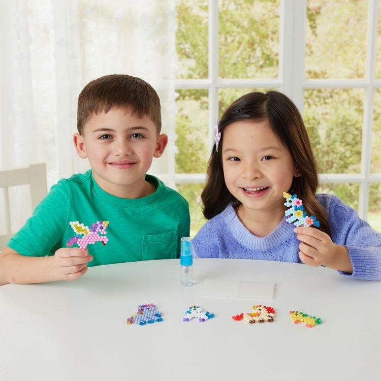 Produktbild: Aquabeads Einhorn Freunde Bastelset