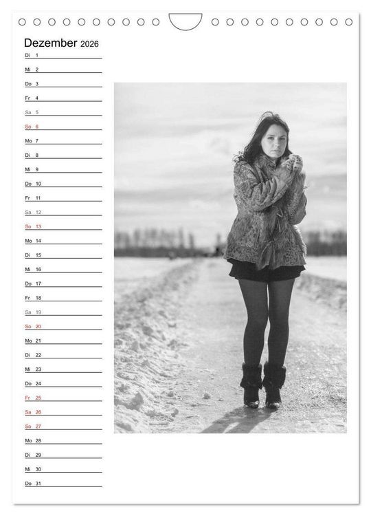 Produktbild: Mode in schwarz und wei&szlig; (Wandkalender 2026 DIN A4 hoch), CALVENDO Monatskalender