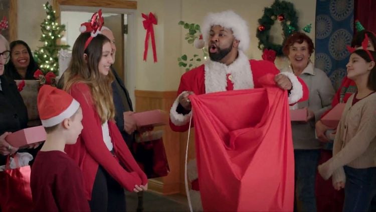 Produktbild: A Royal Christmas on Ice - Auf Schlittschuhen ins Weihnachtsgl&uuml;ck