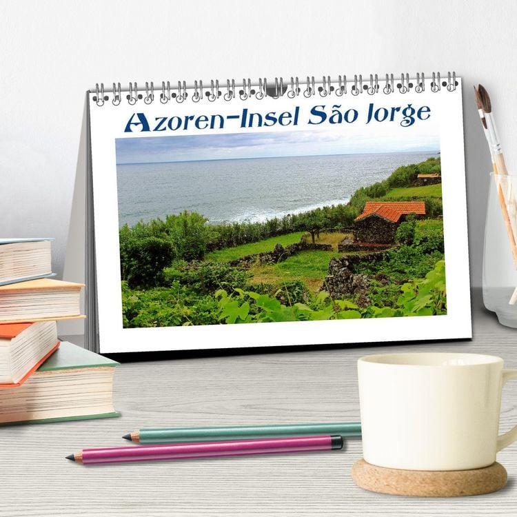 Produktbild: Azoren-Insel Sao Jorge &ndash; traumhafte Fajas auf dem gr&uuml;nsten Eiland Portugals (Tischkalender 2026 DIN A5 quer), CALVENDO Monatskalender