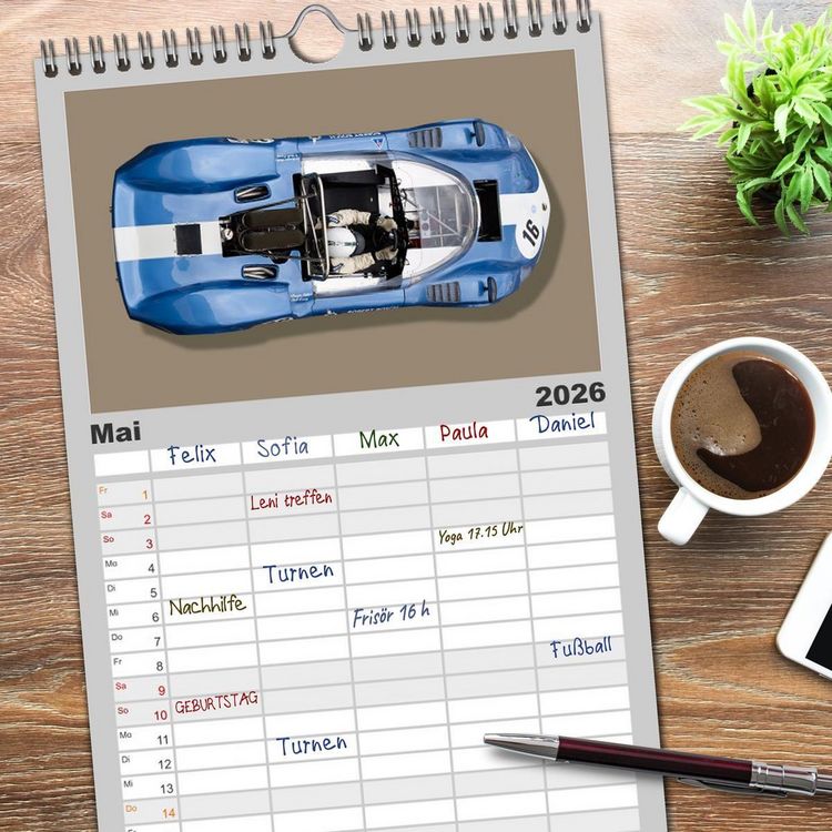 Produktbild: Familienplaner 2026 - Legenden des Rennsports Historic Sports Cars 1960-1975 mit 5 Spalten (Wandkalender, 21 x 45 cm) CALVENDO