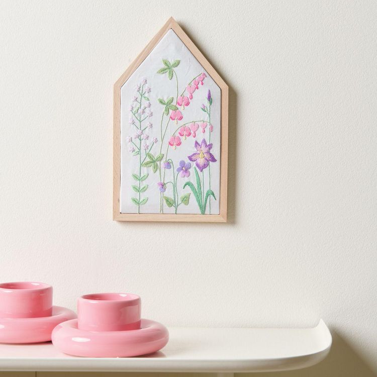 Produktbild: Stickpackung Vorgezeichnet, Fr&uuml;hlingswiese // Haus M, 12,5 x 22,5 cm