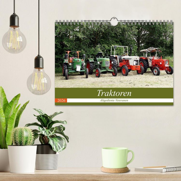 Produktbild: Traktoren - Altgediente Veteranen (Wandkalender 2026 DIN A4 quer), CALVENDO Monatskalender